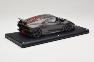 Lamborghini Sesto Elemento Matte Black MR Collection 1:18 LAMB054 Resin - image 3 of 6