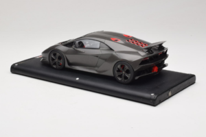 Lamborghini Sesto Elemento Matte Black MR Collection 1:18 LAMB054 Resin - image 5 of 6