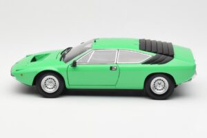 Lamborghini Urraco P250 Light Green Kyosho 1:18 08441G Diecast - image 4 of 8