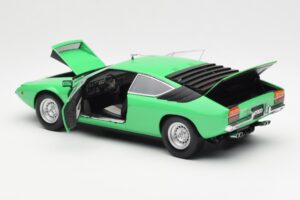 Lamborghini Urraco P250 Light Green Kyosho 1:18 08441G Diecast - image 5 of 8
