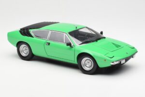 Lamborghini Urraco P250 Light Green Kyosho 1:18 08441G Diecast - image 6 of 8