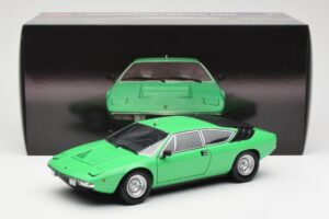 Lamborghini Urraco P250 Light Green Kyosho 1:18 08441G Diecast - image 8 of 8