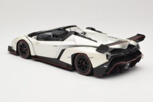 Lamborghini Veneno Roadster White With Red Line Kyosho 1:18 C09502W Diecast - image 5 of 6