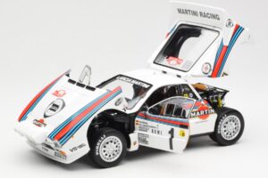 Lancia 037 Martini #1 W. Rohrl / C. Geistdorfer Winner Rally Monte Carlo 1983 Night Version Kyosho 1:18 08306A Diecast - image 2 of 8