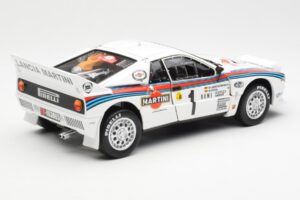 Lancia 037 Martini #1 W. Rohrl / C. Geistdorfer Winner Rally Monte Carlo 1983 Night Version Kyosho 1:18 08306A Diecast - image 3 of 8