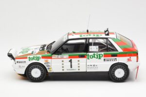 Lancia Delta HF 4WD #1 D. Cerrato Totip Rally Targa Florio 1987 Kyosho 1:18 08960C Diecast - image 4 of 8