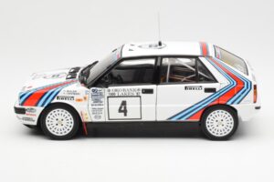 Lancia Delta HF 4WD #4 M. Alen / I. Kivimaki Martini Rally 1000 Lakes 1987 Kyosho 1:18 08960B Diecast - image 4 of 8