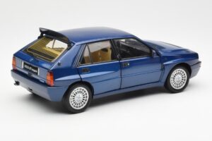 Lancia Delta HF Integrale Evo II Blue Kyosho 1:18 08341BL Diecast - image 3 of 8