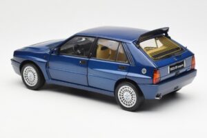Lancia Delta HF Integrale Evo II Blue Kyosho 1:18 08341BL Diecast - image 7 of 8