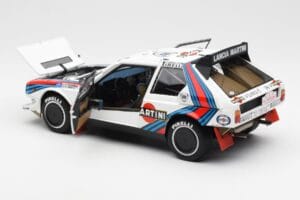 Lancia Delta S4 Martini #4 H. Toivonen / S. Cresto Rally Tour de Corse 1986 AUTOart 1:18 88620 Diecast - image 5 of 8