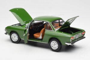 Lancia Fulvia 3 Dublin Green Norev 1:18 187983 Diecast - image 5 of 8
