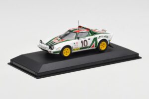 Lancia Stratos #10 Team Alitalia S. Munari / S. Maiga Rally Monte Carlo 1976 Minichamps 1:43 430761210 Diecast - image 2 of 4