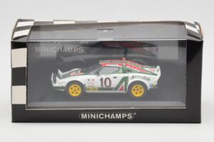 Lancia Stratos #10 Team Alitalia S. Munari / S. Maiga Rally Monte Carlo 1976 Minichamps 1:43 430761210 Diecast - image 4 of 4