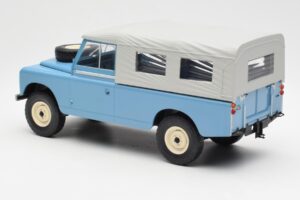 Land Rover Series II 109 Pick Up Closed Blue MCG 1:18 MCG18094 Diecast - image 5 of 6
