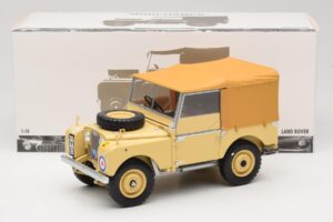 Land Rover 88 Series I RAF Beige Minichamps 1:18 150168911 Diecast - image 8 of 8