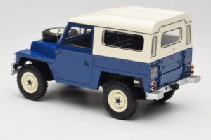 Land Rover Lightweight Series III Dark Blue BoS Models 1:18 BOS382 Resin - image 5 of 6