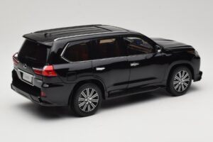 Lexus LX570 J200 Black LCD 1:18 LCD18010-BL Diecast - image 3 of 8