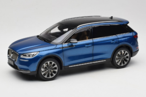 Lincoln Corsair Blue OEM 1:18 LINCOLN001 Diecast