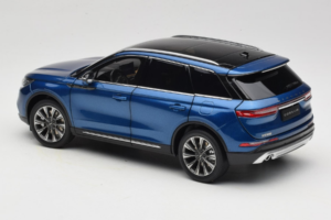 Lincoln Corsair Blue OEM 1:18 LINCOLN001 Diecast - image 7 of 8