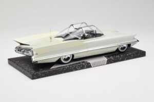 Lincoln Futura Concept White Minichamps 1:18 107082030 Diecast - image 2 of 6