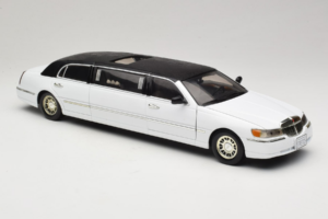 Lincoln Limousine White Sun Star 1:18 1260 Diecast - image 6 of 8
