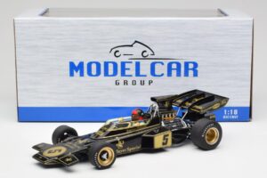 Lotus 72D #5 E. Fittipaldi John Player Special GP Spain 1972 MCG 1:18 MCG18610F Diecast - image 6 of 6