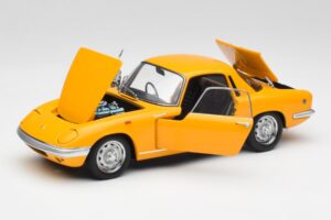 Lotus Elan S/E Racing Yellow AUTOart 1:18 75352 Diecast - image 2 of 8