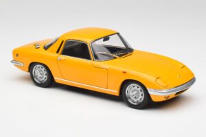 Lotus Elan S/E Racing Yellow AUTOart 1:18 75352 Diecast - image 6 of 8