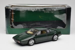 Lotus Esprit S1 Green AUTOart 1:18 75302 Diecast - image 8 of 8