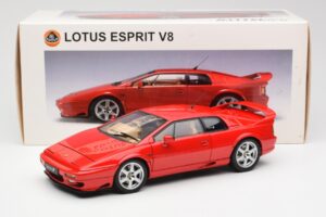 Lotus Esprit V8 Red AUTOart 1:18 75311 Diecast - image 8 of 8