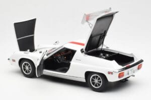 Lotus Europa Special The Circuit Wolf Yuya Fubuki Manga Movie AUTOart 1:18 75396 Composite - image 5 of 8