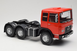 MAN 16304 F7 Red Road Kings 1:18 RK180053 Diecast - image 6 of 8