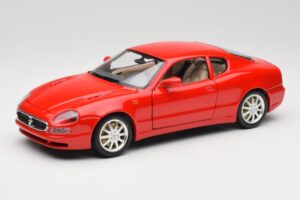 Maserati 3200 GT Red Special Collection Bburago 1:18 30071 Diecast