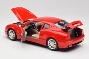 Maserati 3200 GT Red Special Collection Bburago 1:18 30071 Diecast - image 5 of 8
