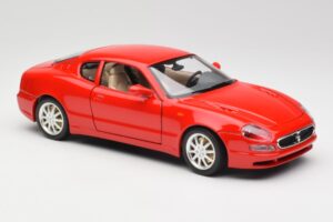 Maserati 3200 GT Red Special Collection Bburago 1:18 30071 Diecast - image 6 of 8