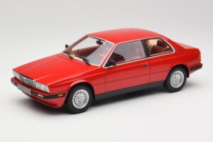 Maserati BiTurbo Coupe Rosso Corsa Minichamps 1:18 107123501 Resin