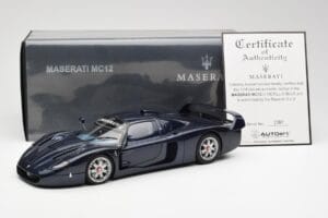 Maserati MC12 Road Car Blue Metallic AUTOart 1:18 75802 Diecast - image 8 of 8