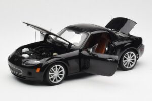 Mazda MX-5 NC Roadster Retractable Hardtop US Spec Black AUTOart 1:18 75971 Diecast - image 4 of 10