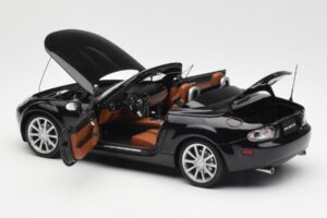 Mazda MX-5 NC Roadster Retractable Hardtop US Spec Black AUTOart 1:18 75971 Diecast - image 7 of 10