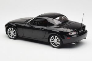Mazda MX-5 NC Roadster Retractable Hardtop US Spec Black AUTOart 1:18 75971 Diecast - image 9 of 10