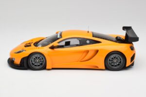 McLaren 12C GT3 Papaya Orange Minichamps 1:18 151121391 Diecast - image 3 of 6