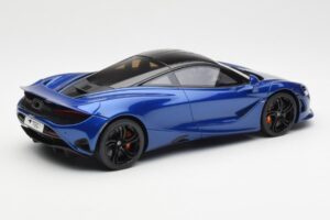 McLaren 750S Blue GT Spirit 1:18 GT458 Resin - image 2 of 6
