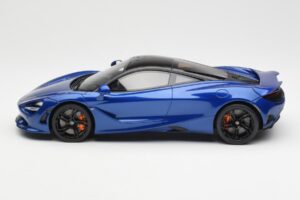 McLaren 750S Blue GT Spirit 1:18 GT458 Resin - image 3 of 6
