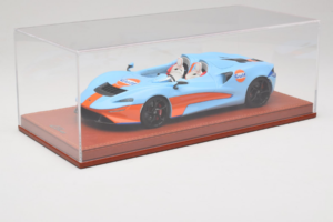 McLaren Elva Gulf Livery AB Models 1:18 REMC023 Resin - image 6 of 7