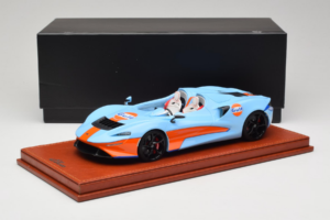 McLaren Elva Gulf Livery AB Models 1:18 REMC023 Resin - image 7 of 7