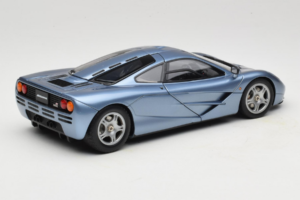 McLaren F1 Blue LCD 1:18 LCD18014-BU Diecast - image 3 of 8