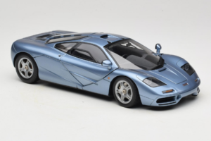 McLaren F1 Blue LCD 1:18 LCD18014-BU Diecast - image 6 of 8