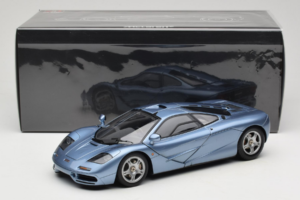 McLaren F1 Blue LCD 1:18 LCD18014-BU Diecast - image 8 of 8