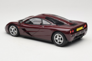 McLaren F1 Burgundy Red GT Spirit 1:18 GT534 Resin - image 5 of 6