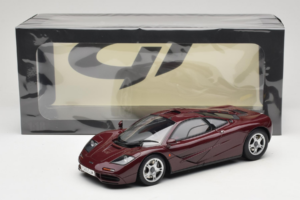 McLaren F1 Burgundy Red GT Spirit 1:18 GT534 Resin - image 6 of 6